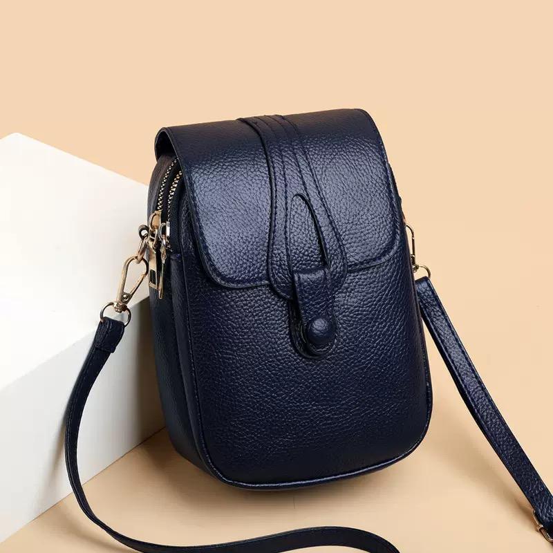 حقيبة جلد عملية 👜